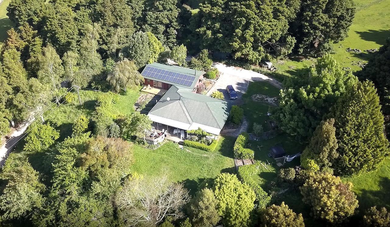 Golden Caves - Bed & Breakfast Takaka Eksteriør bilde